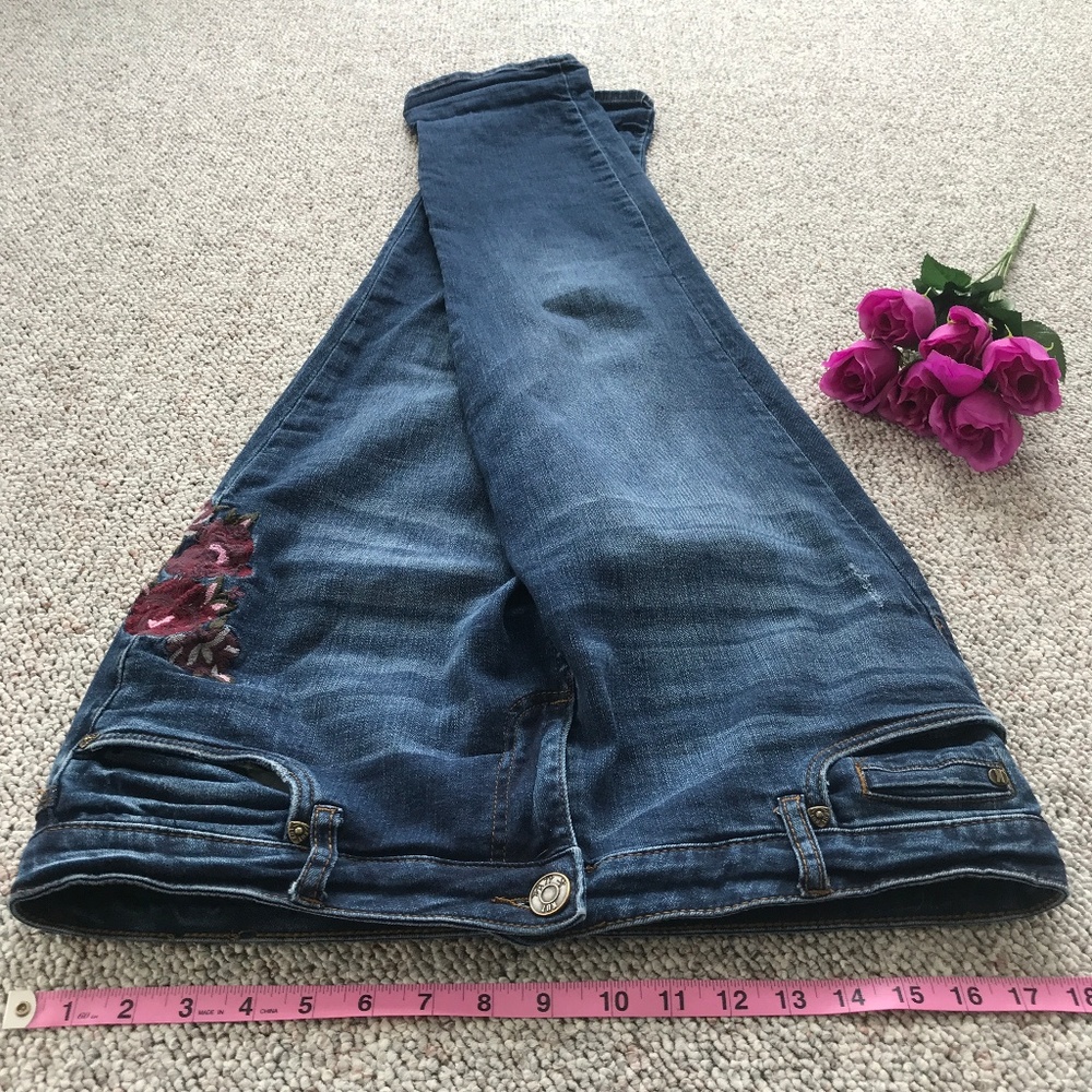 Kut from the Kloth Katy Boyfriend Jeans Size 10